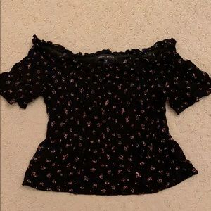 Kendall and kylie off the shoulder floral top